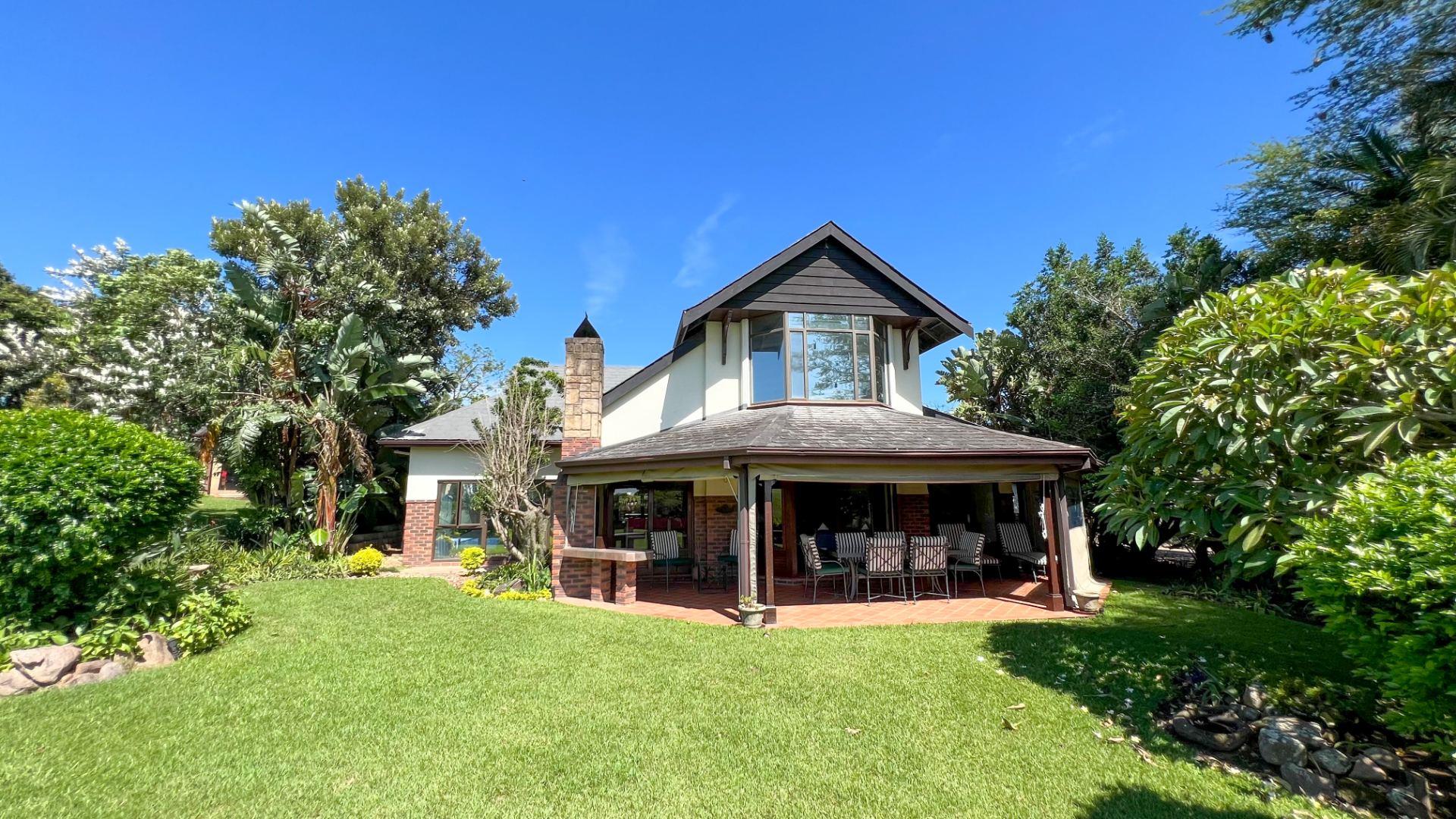 4 Bedroom Townhouse for sale in Selborne Golf Estate 12 Ss Selborne