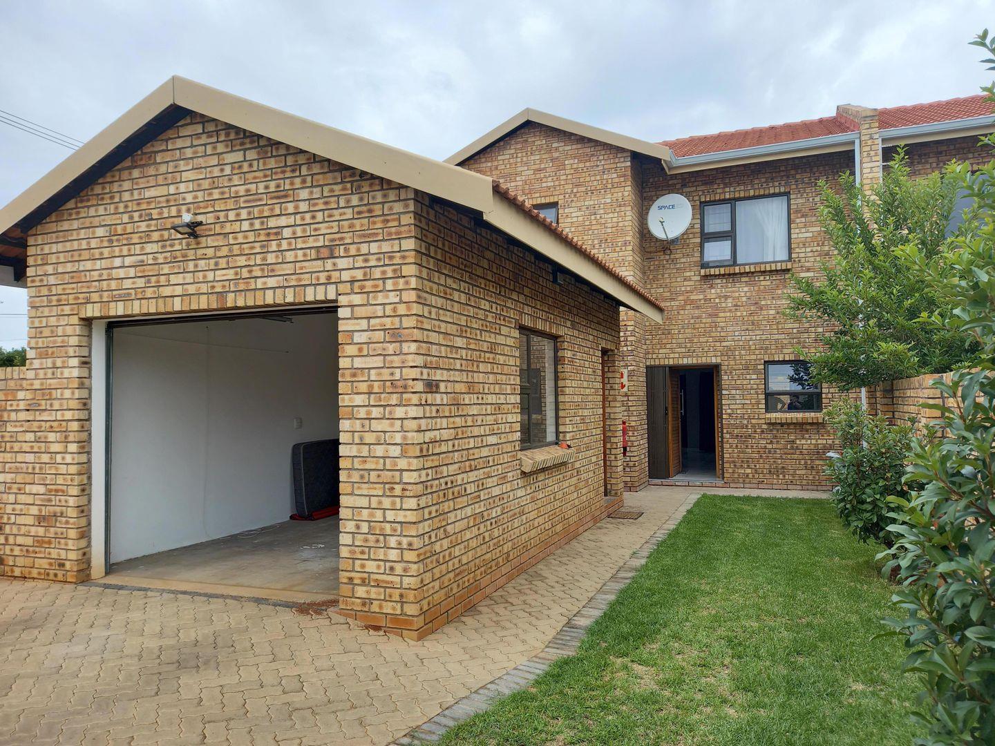 Hadison Park Property Property and houses for sale in Hadison Park