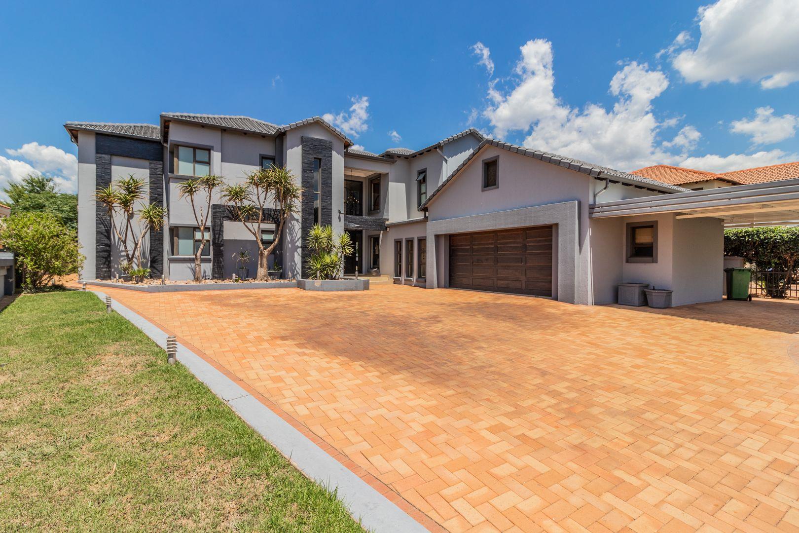 4 Bedroom House for sale in WestLake Country & Safari Estate 101