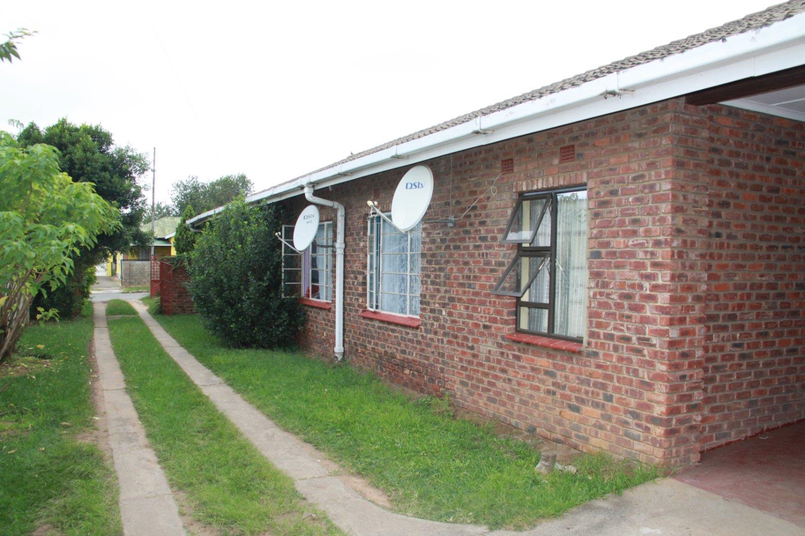 7 Bedroom House for sale in Vryheid P24112347673