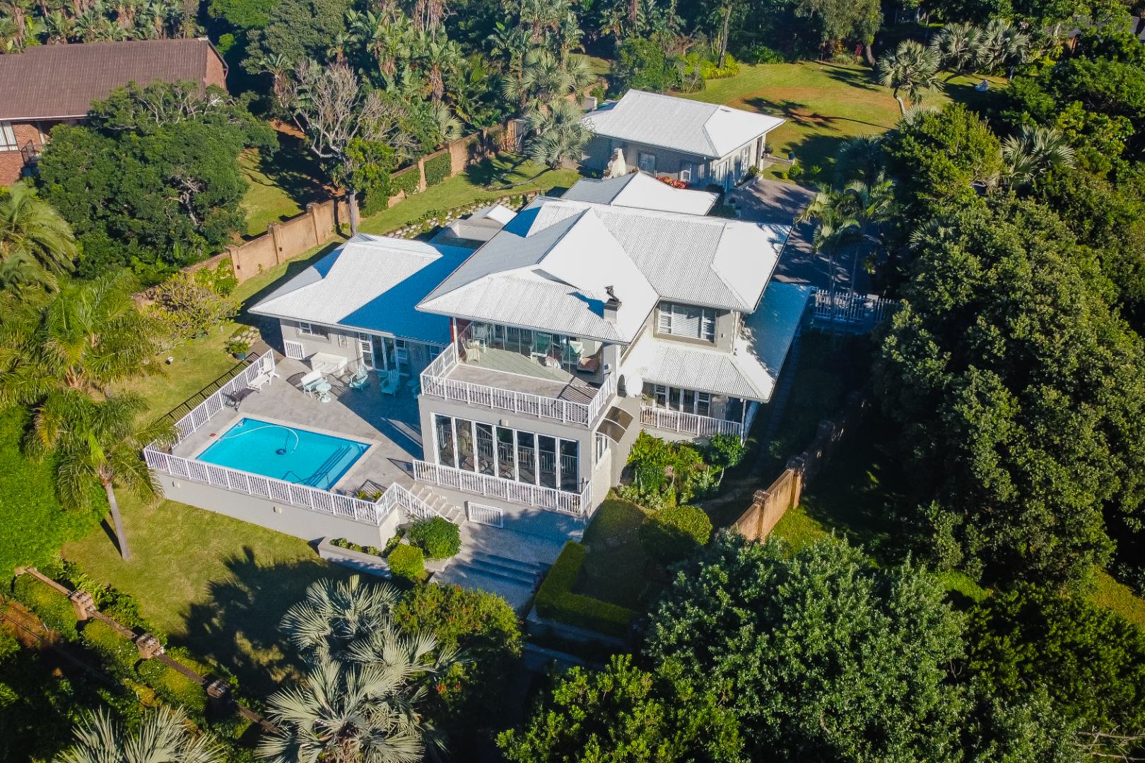 5 Bedroom House for sale in Southbroom P24112357051