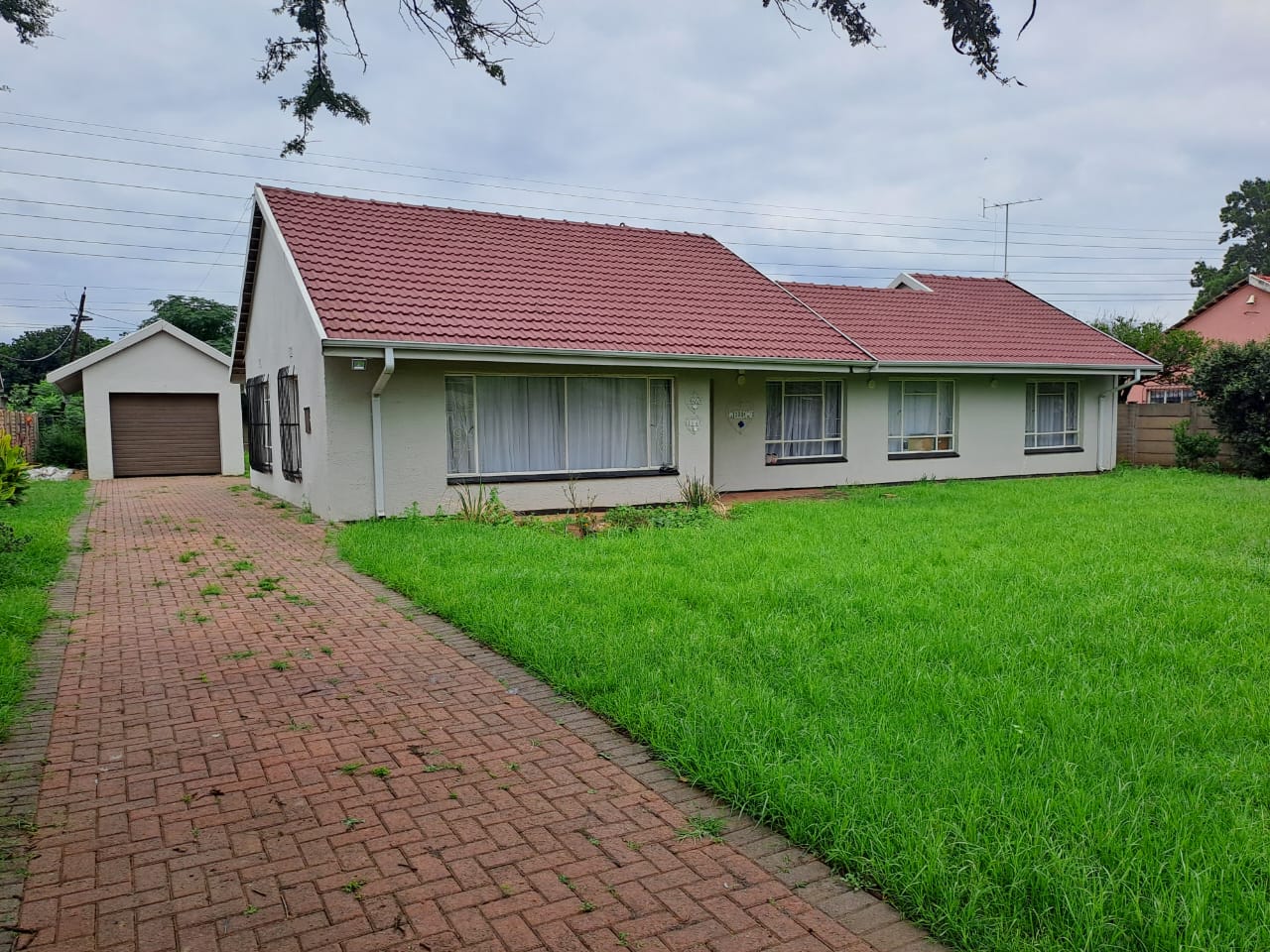 3 Bedroom House to rent in Risiville P24112933205