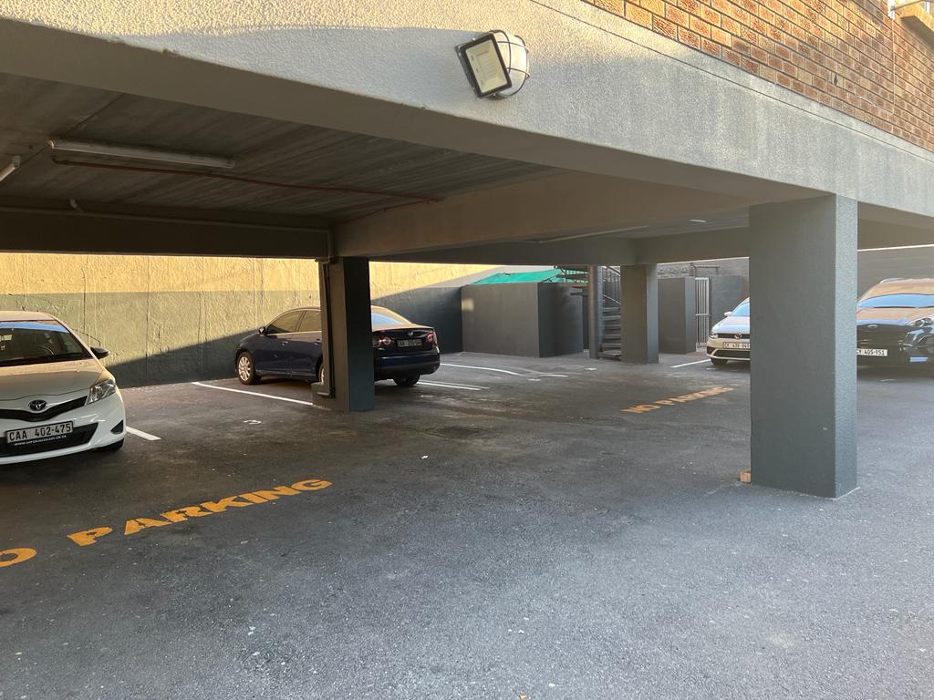 Apartments / flats for sale in Goodwood Goodwood Property