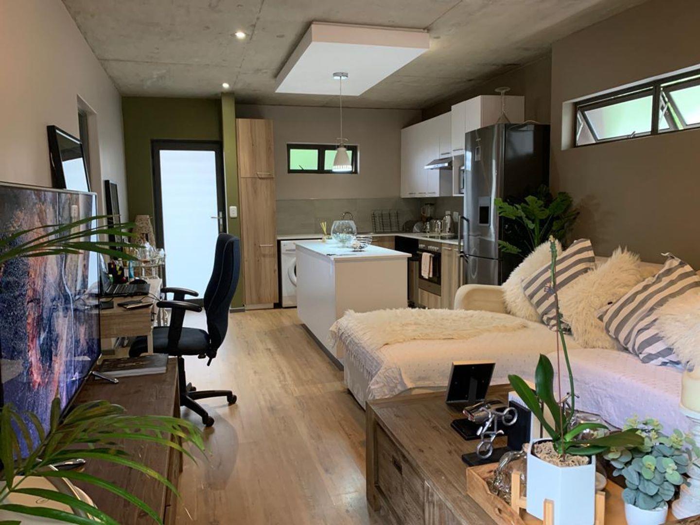 1 Bedroom Apartment / flat for sale in Lynnwood P24112358935