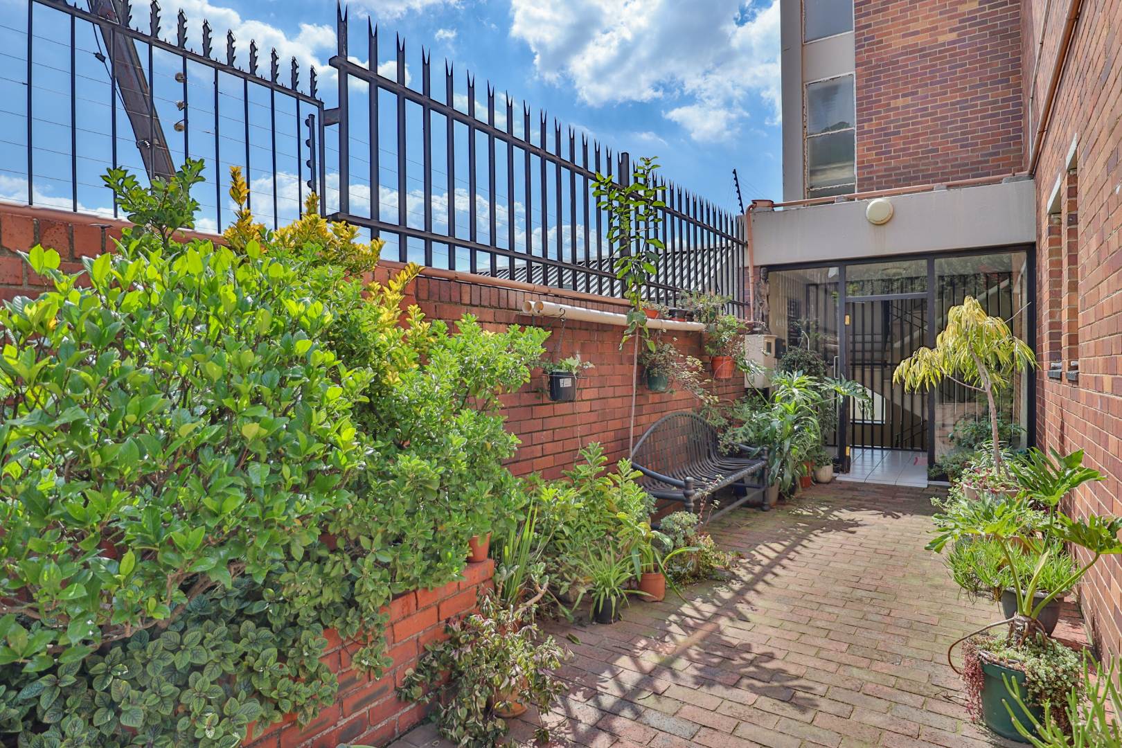 Orange Grove, Johannesburg Property Apartments / flats for sale in