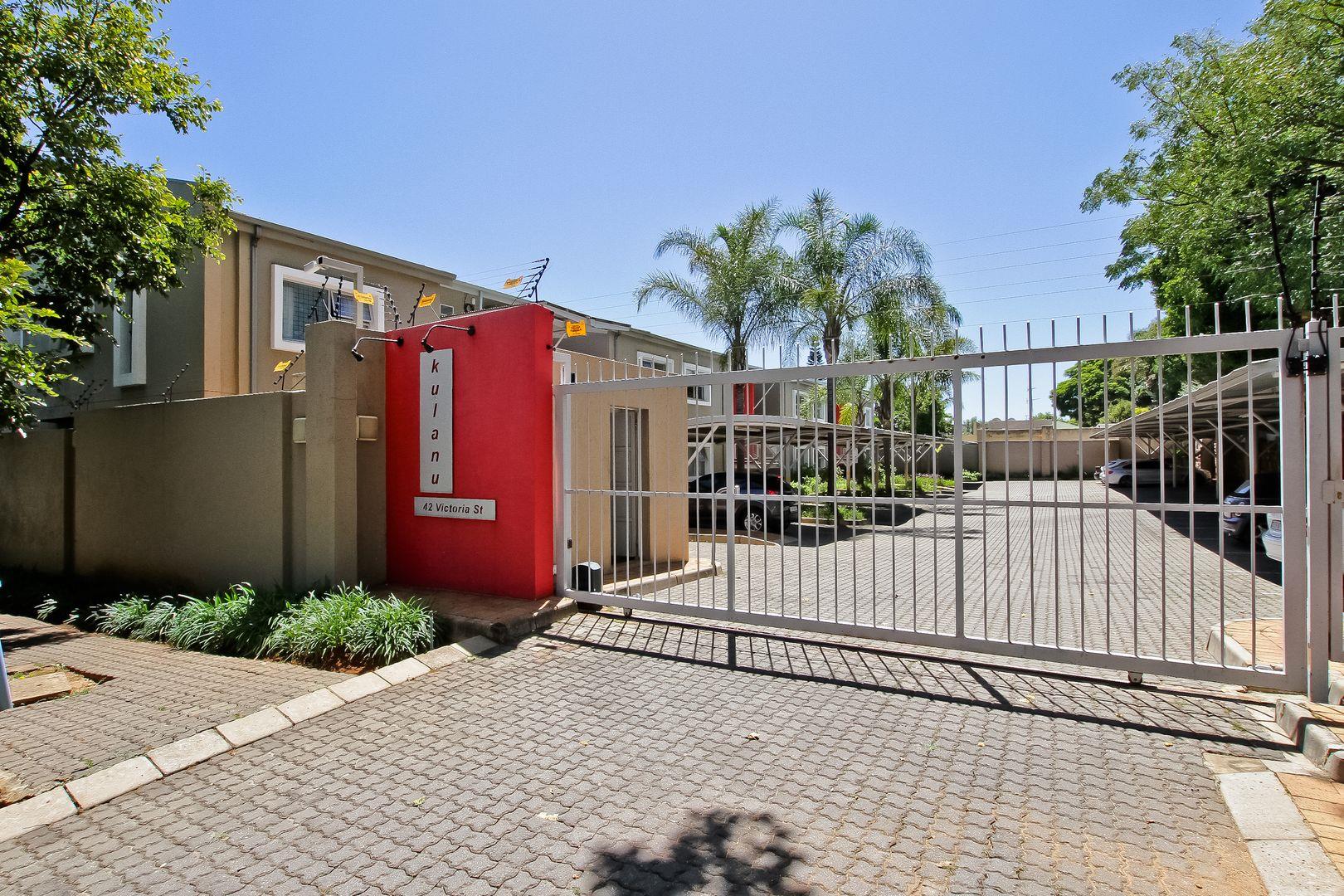 Oaklands, Johannesburg Property Property and houses for sale in