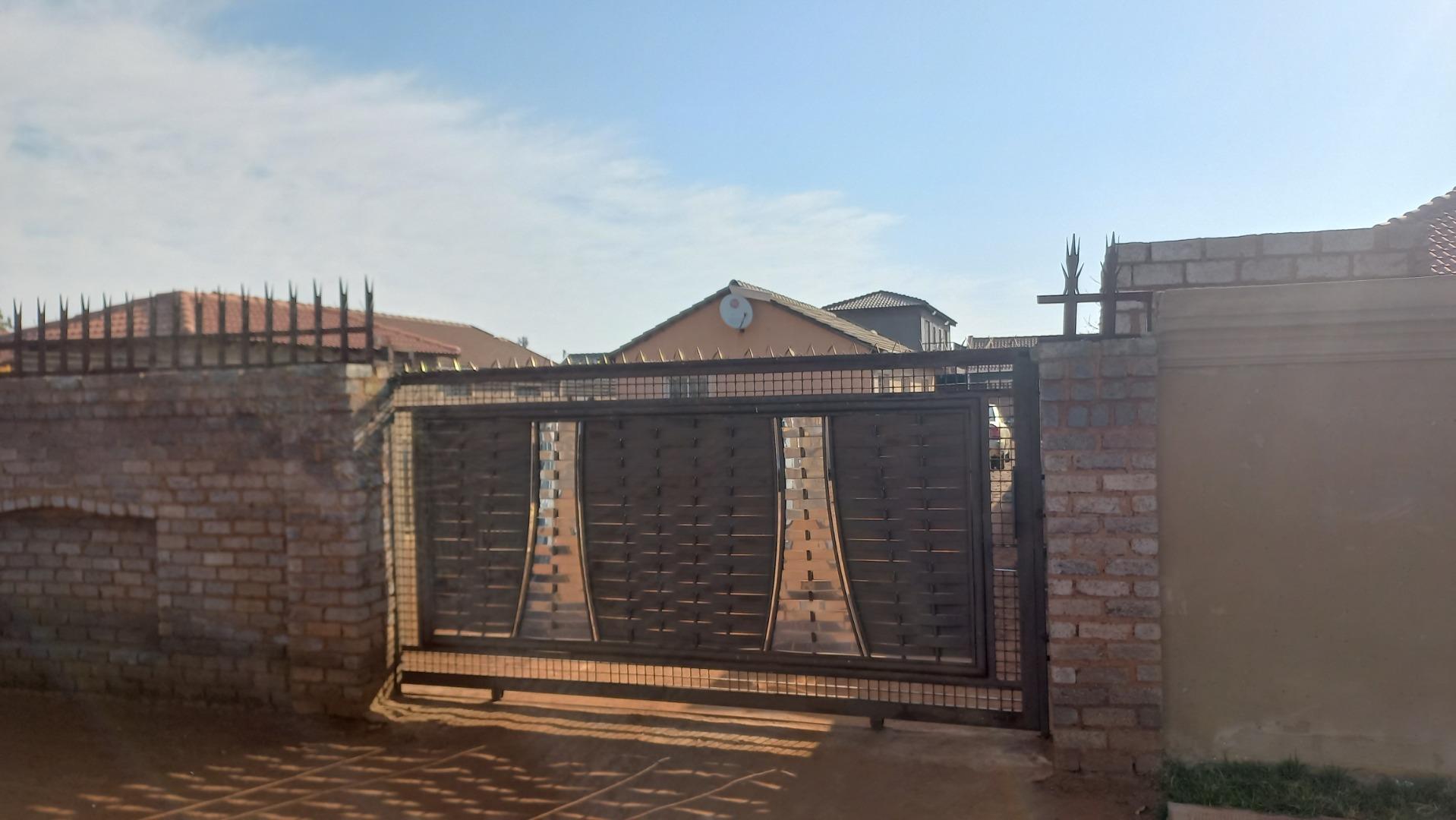 Property and houses for sale in Soweto Soweto Property Property24