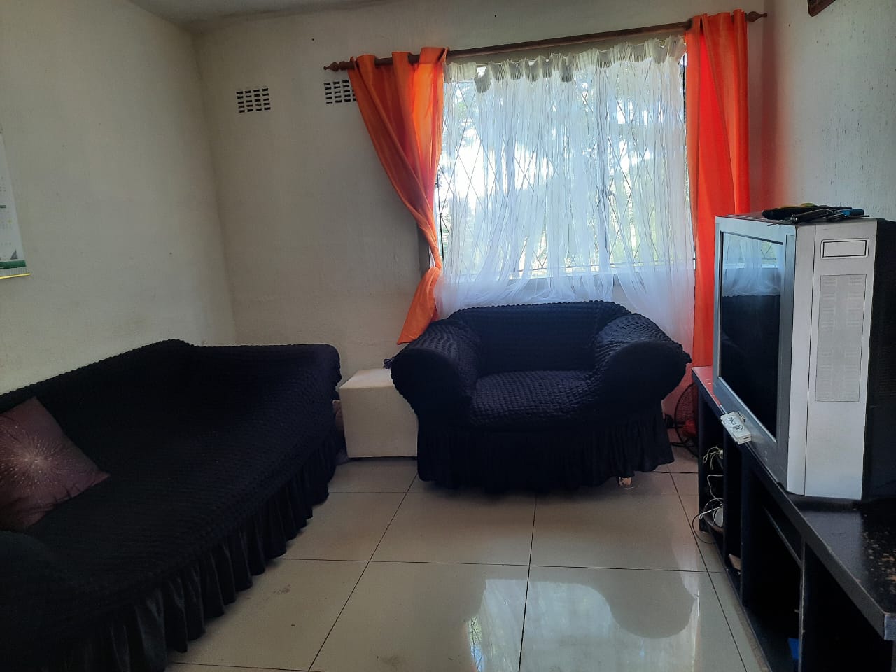 Apartment / flat for sale in Newlands East P24112373417