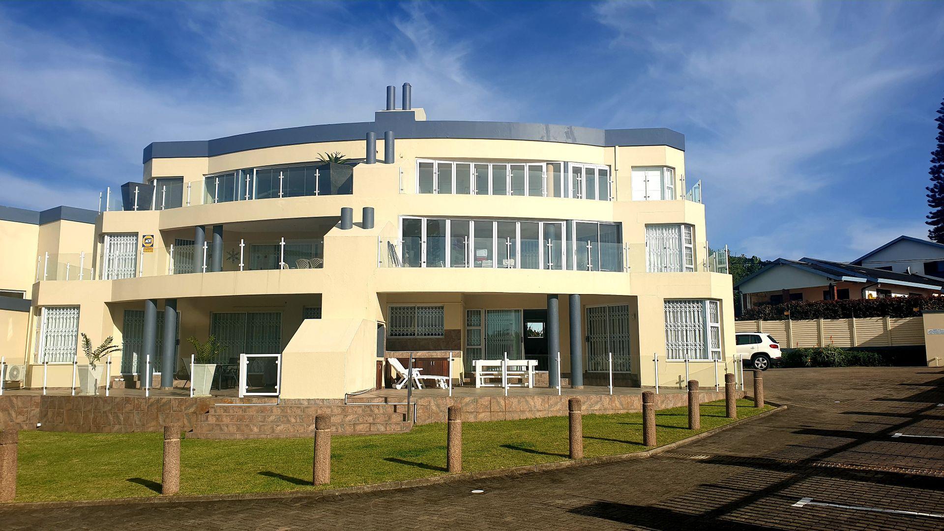 Uvongo Beach Property Apartments / flats for sale in Uvongo Beach