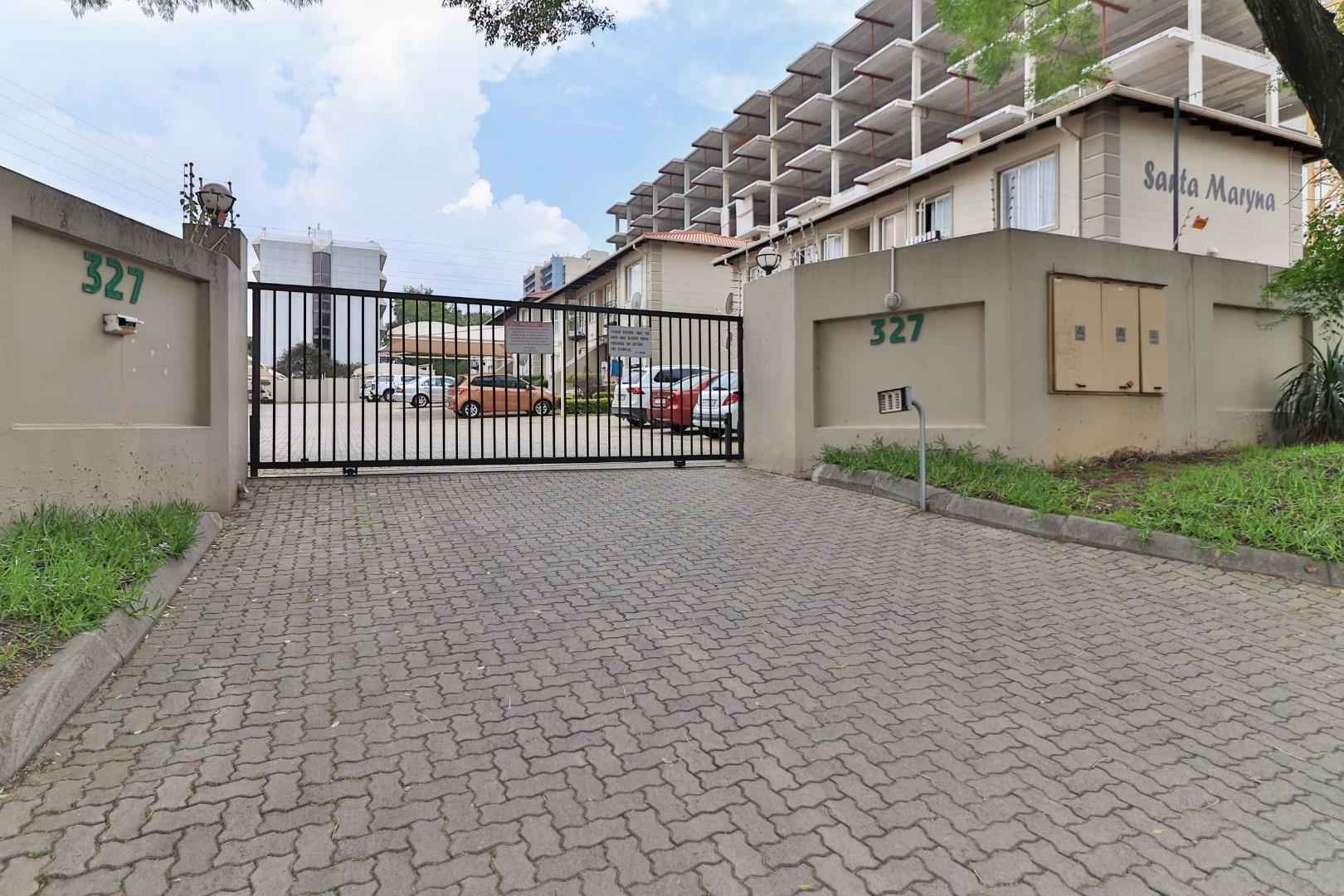 Ferndale, Randburg Property Property and houses for sale in Ferndale