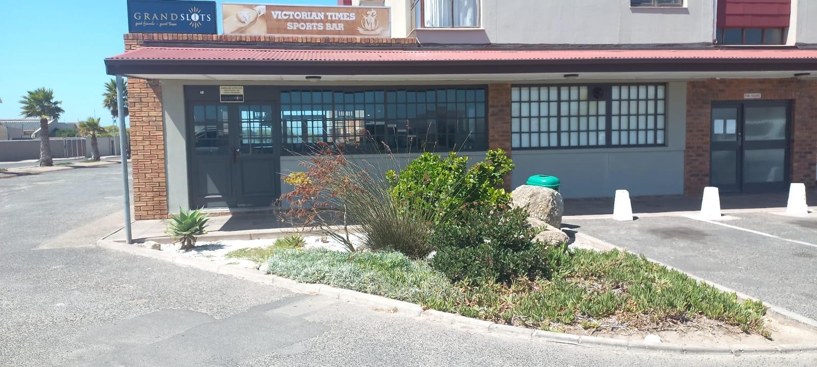 Commercial property for sale in Bluewater Bay 254/2001 Ss Dial Rock