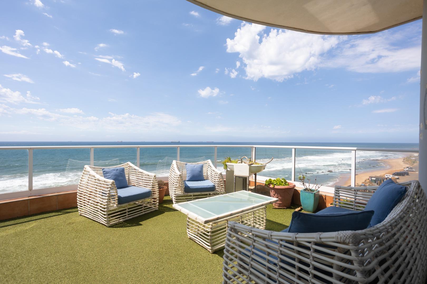 3 Bedroom Apartment / flat for sale in Umdloti Beach P24112381834