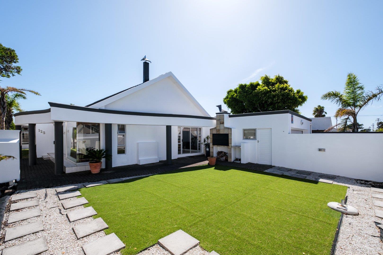 Rondebosch East Property Houses for sale in Rondebosch East