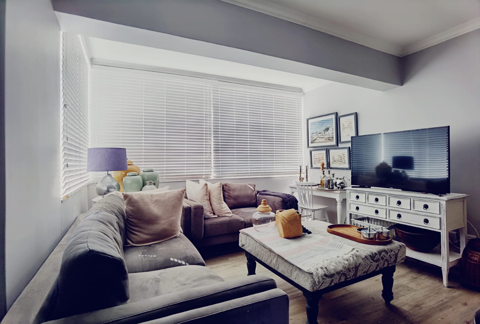 2 Bedroom Apartment / flat for sale in Sea Point 49 Regent Road, Sea