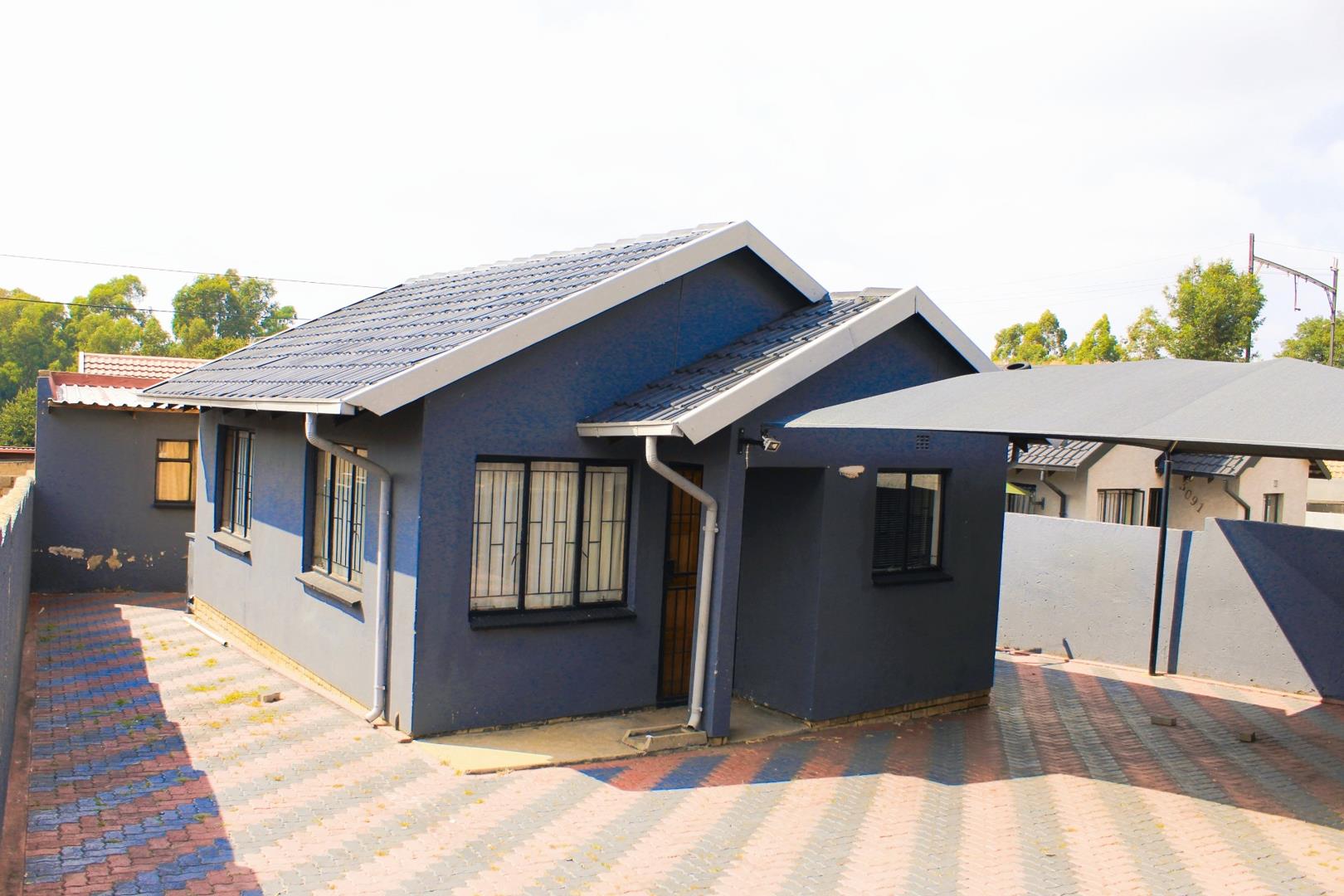 Riverlea, Johannesburg Property Property and houses for sale in