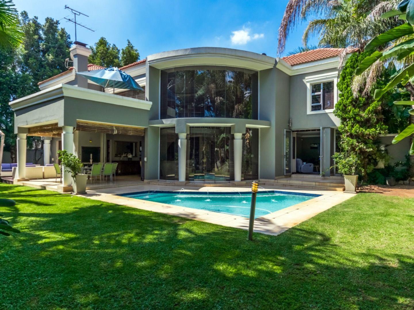 5 Bedroom House for sale in Bryanston P24112389696