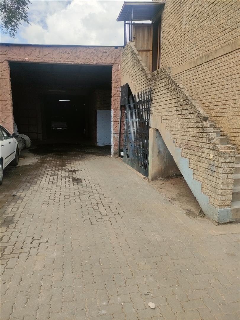 Despatch Property Industrial property to rent in Despatch