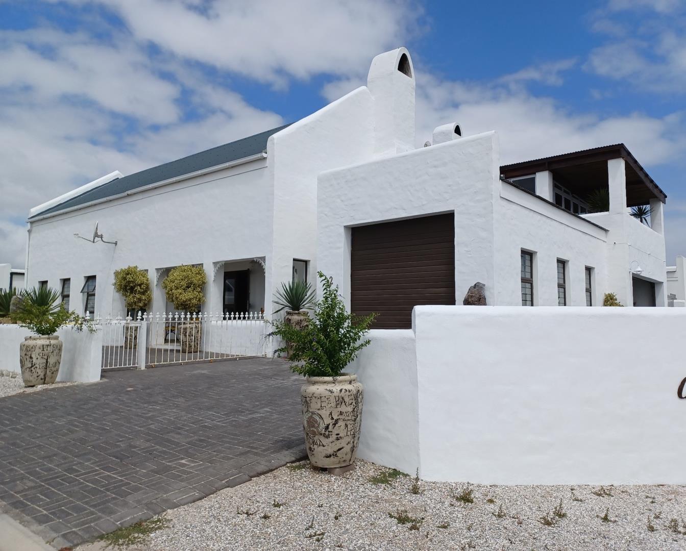 4 Bedroom House for sale in Dwarskersbos 2 Rob Street P24112391864