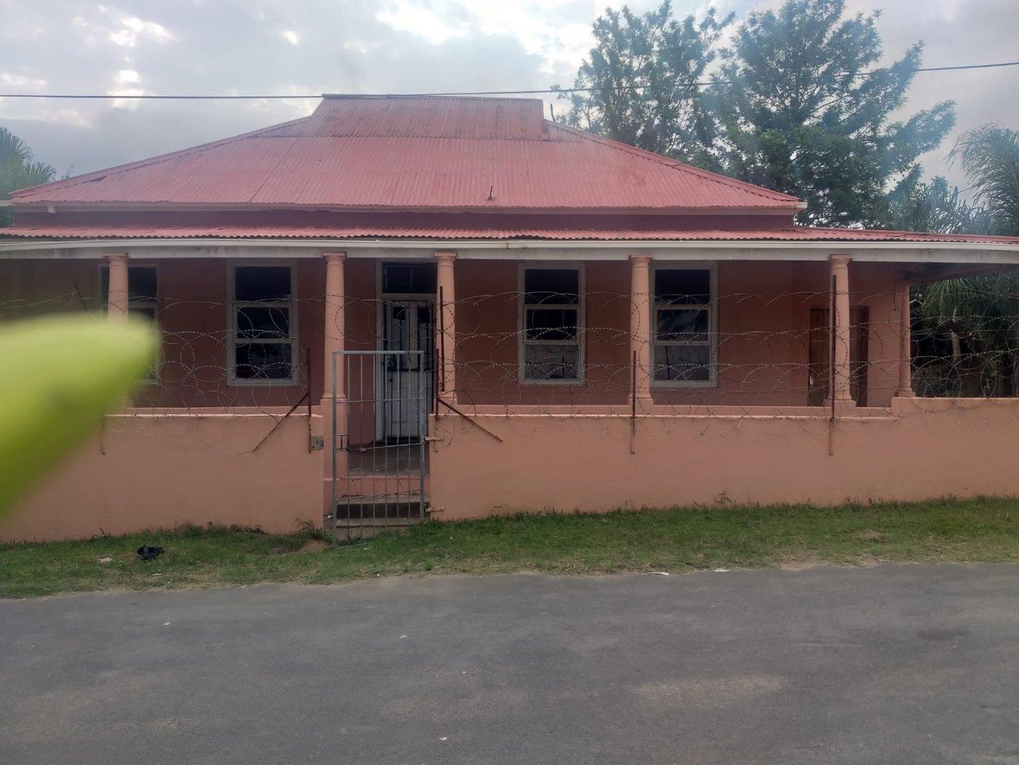 5 Bedroom House for sale in Marburg P24112392513