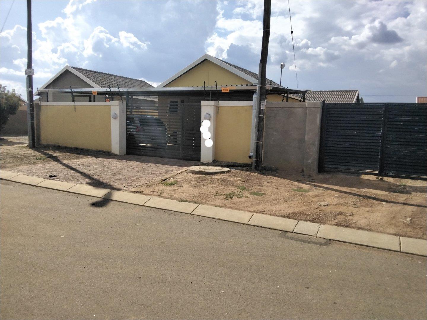 Savanna City Property Property and houses for sale in Savanna City