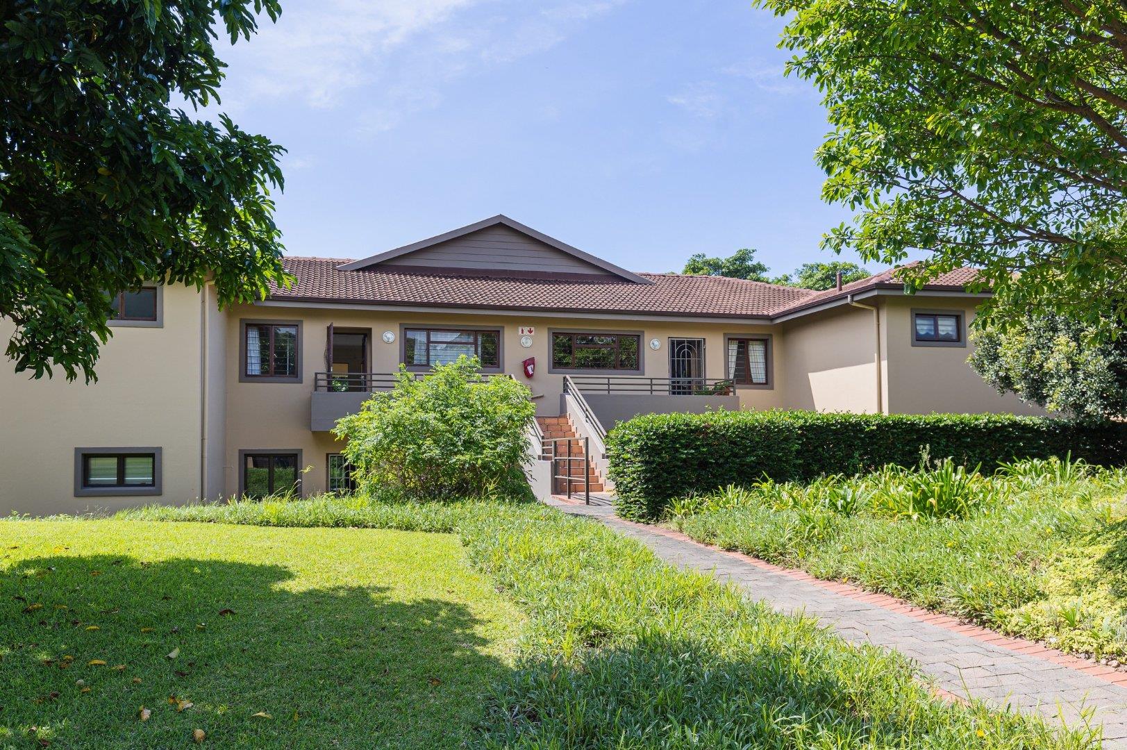 4 Bedroom Apartment / flat for sale in St Michaels On Sea P24112397070