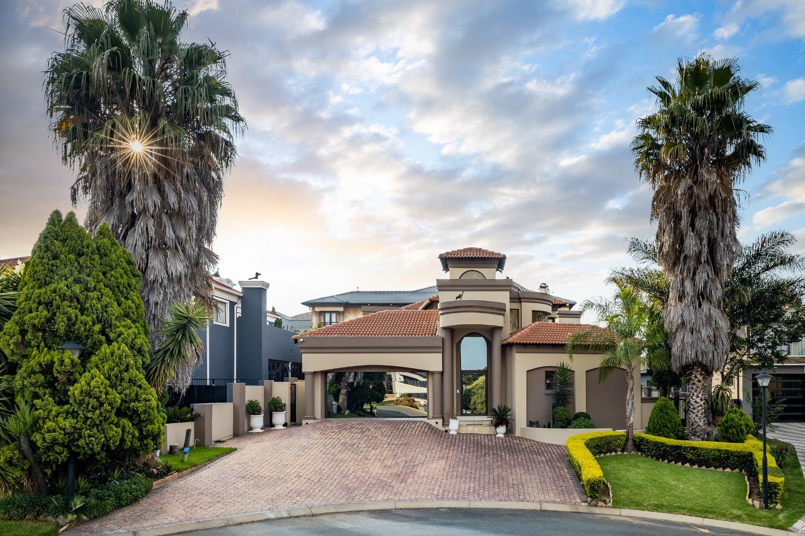 Blue Valley Golf Estate Property Property and houses for sale in Blue