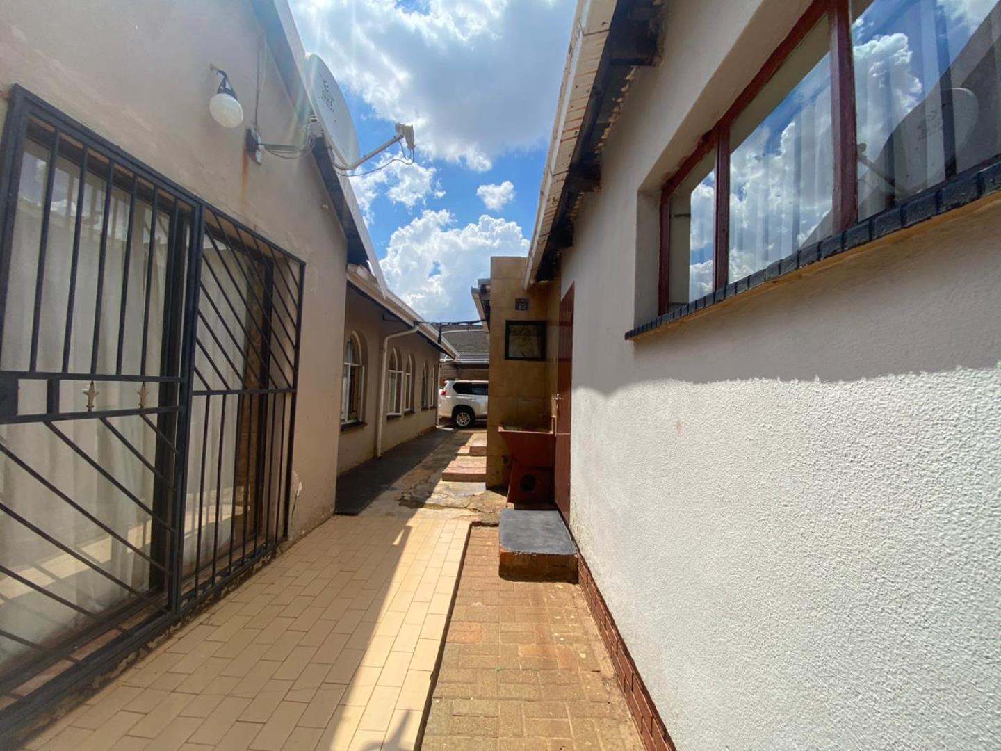 3 Bedroom House for sale in Zakariyya Park P24112399929