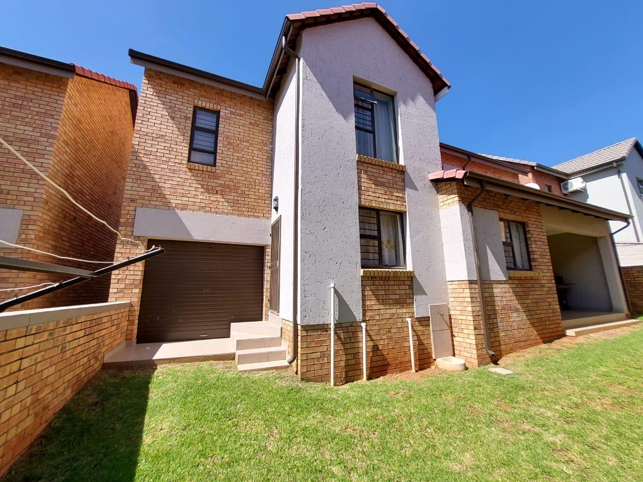 Honeydew Ridge Property Property and houses to rent in Honeydew Ridge