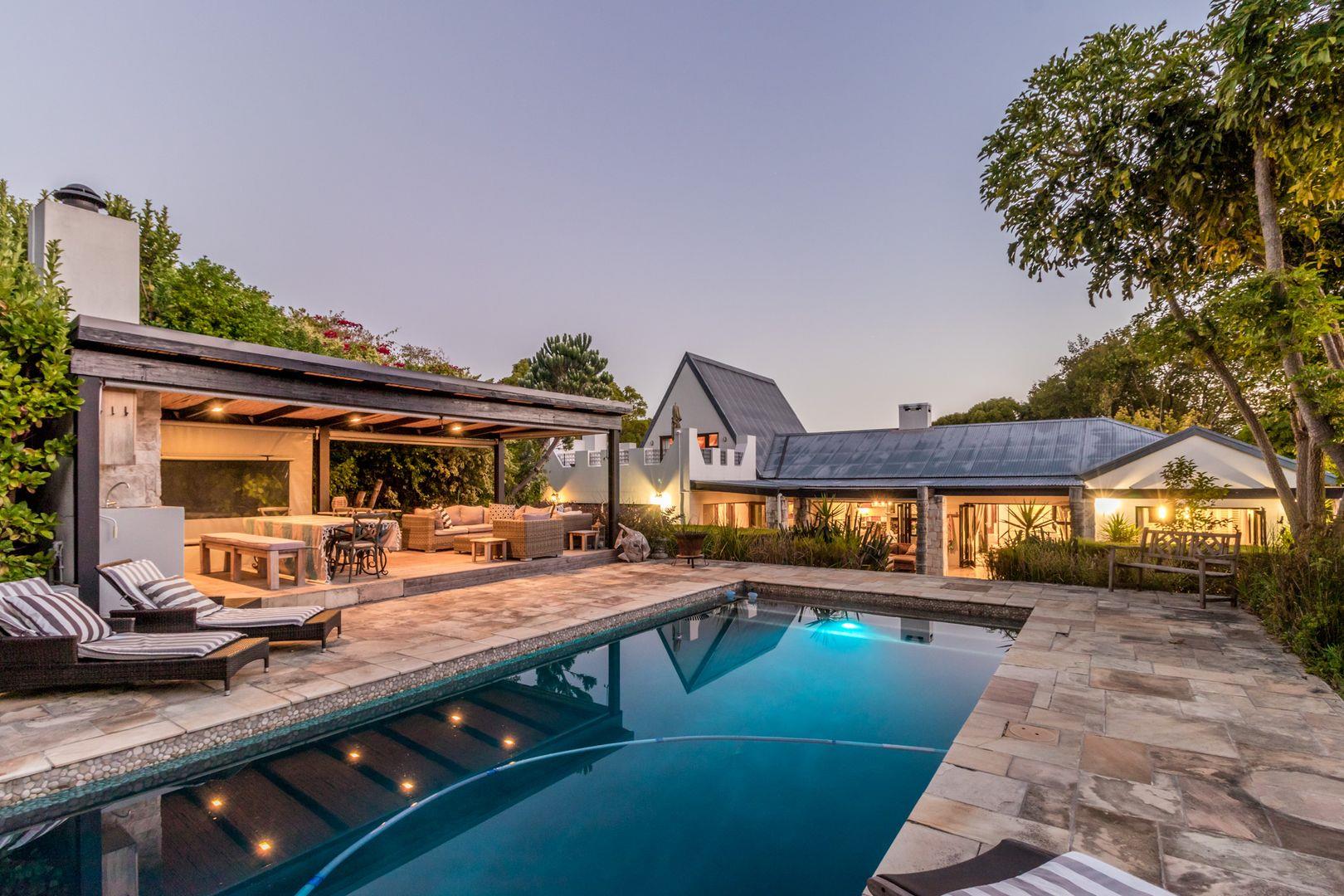 Constantia, Cape Town Property Property and houses for sale in