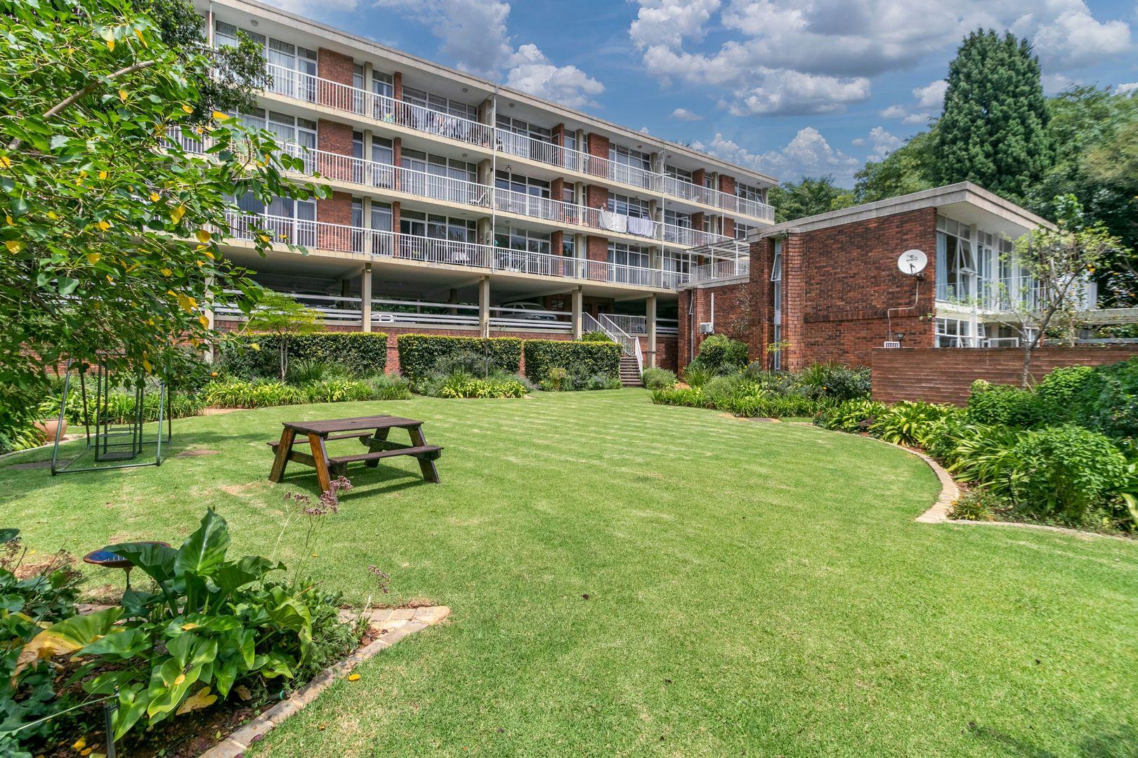 Apartments / flats for sale in Bedfordview Bedfordview Property