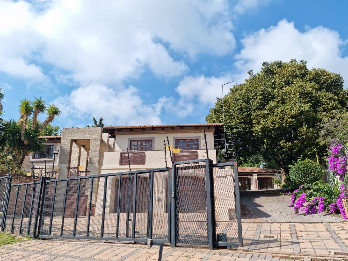 5 Bedroom House for sale in Waterkloof Park 185a Drakensberg P24