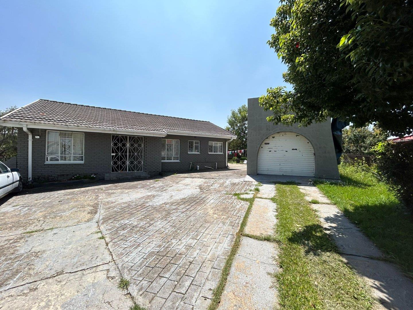 3 Bedroom House for sale in Paradise P24112409772