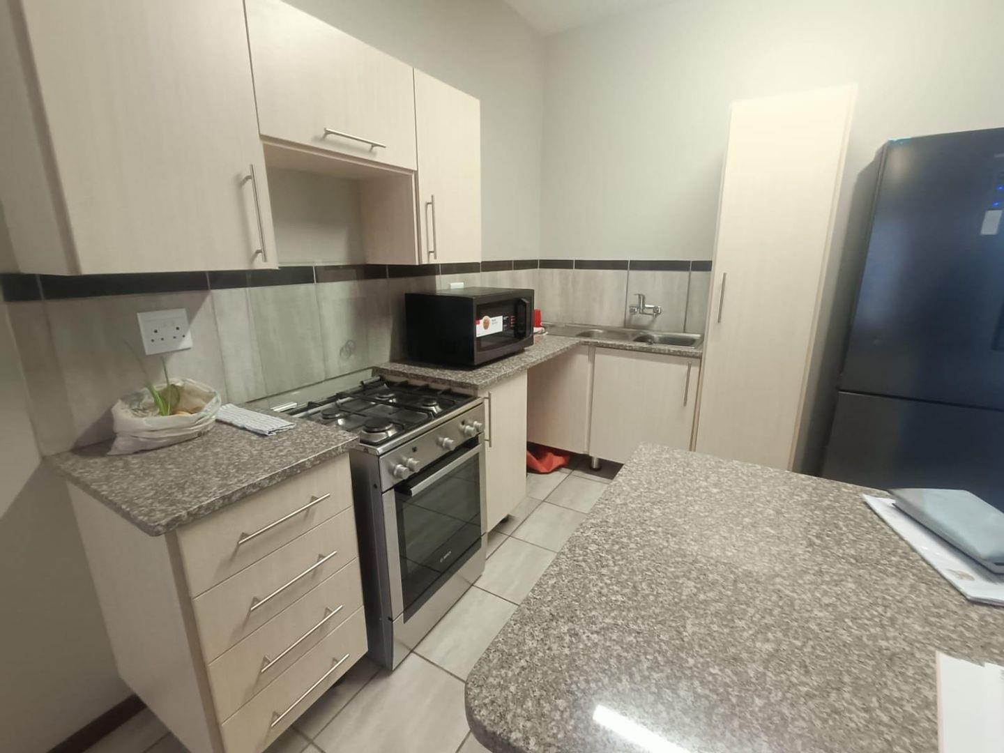 2 Bedroom Apartment / flat for sale in Terra Nova P24112410518