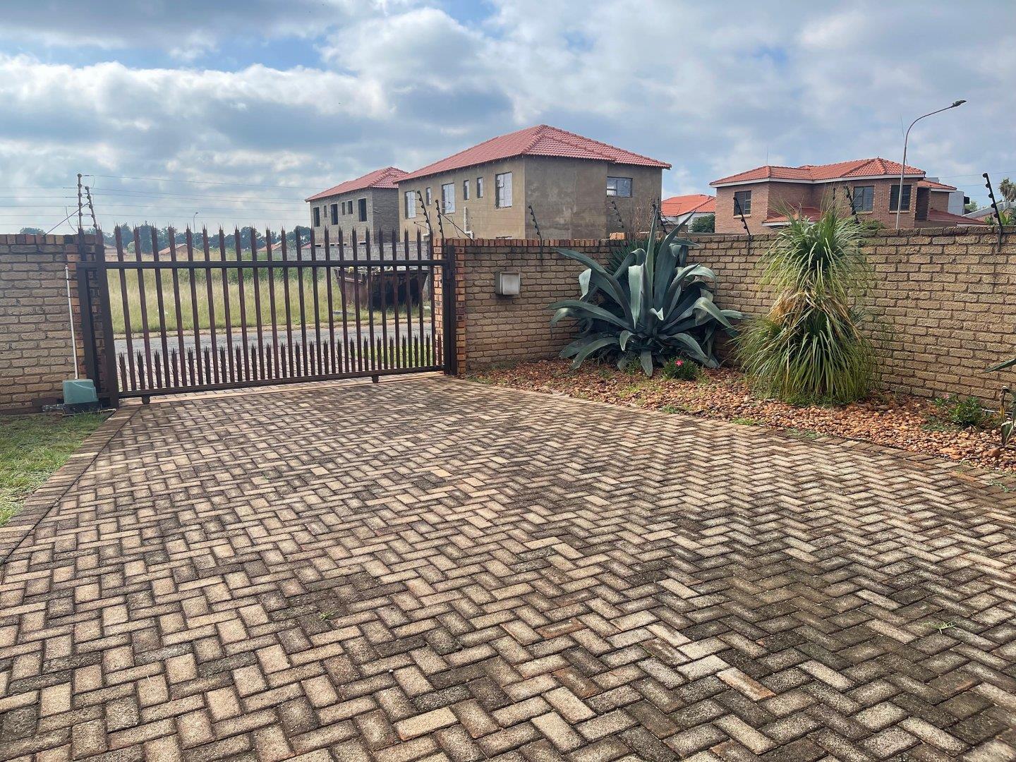 Carletonville Rural Property Property and houses for sale in