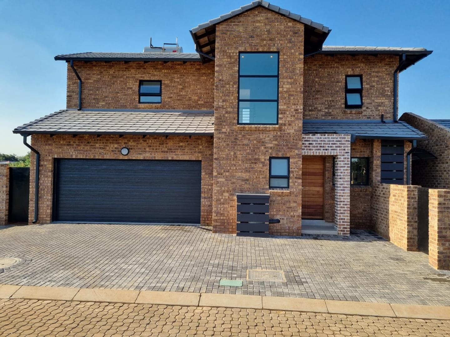 Ravenswood Property Townhouses for sale in Ravenswood Property24