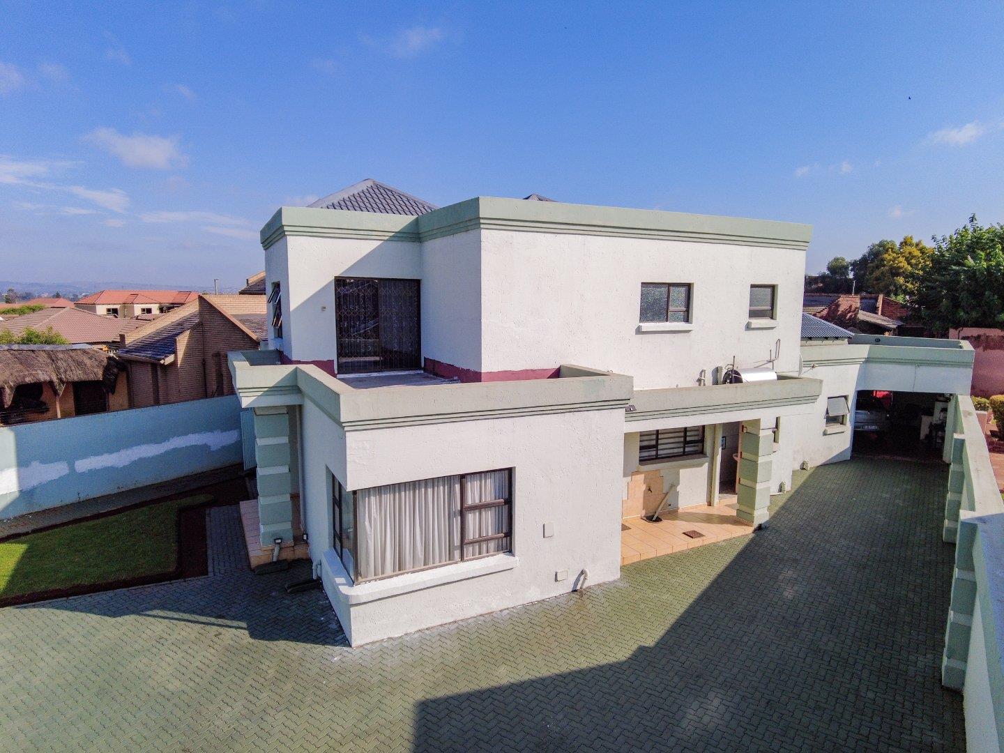 Spruit View Property Property and houses for sale in Spruit View