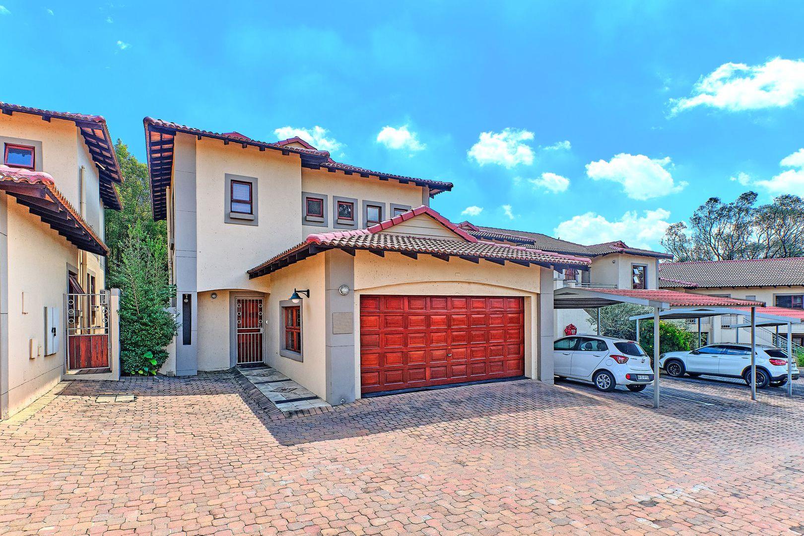 3 Bedroom Townhouse for sale in Bryanston 34 Bantry Road P24112418309