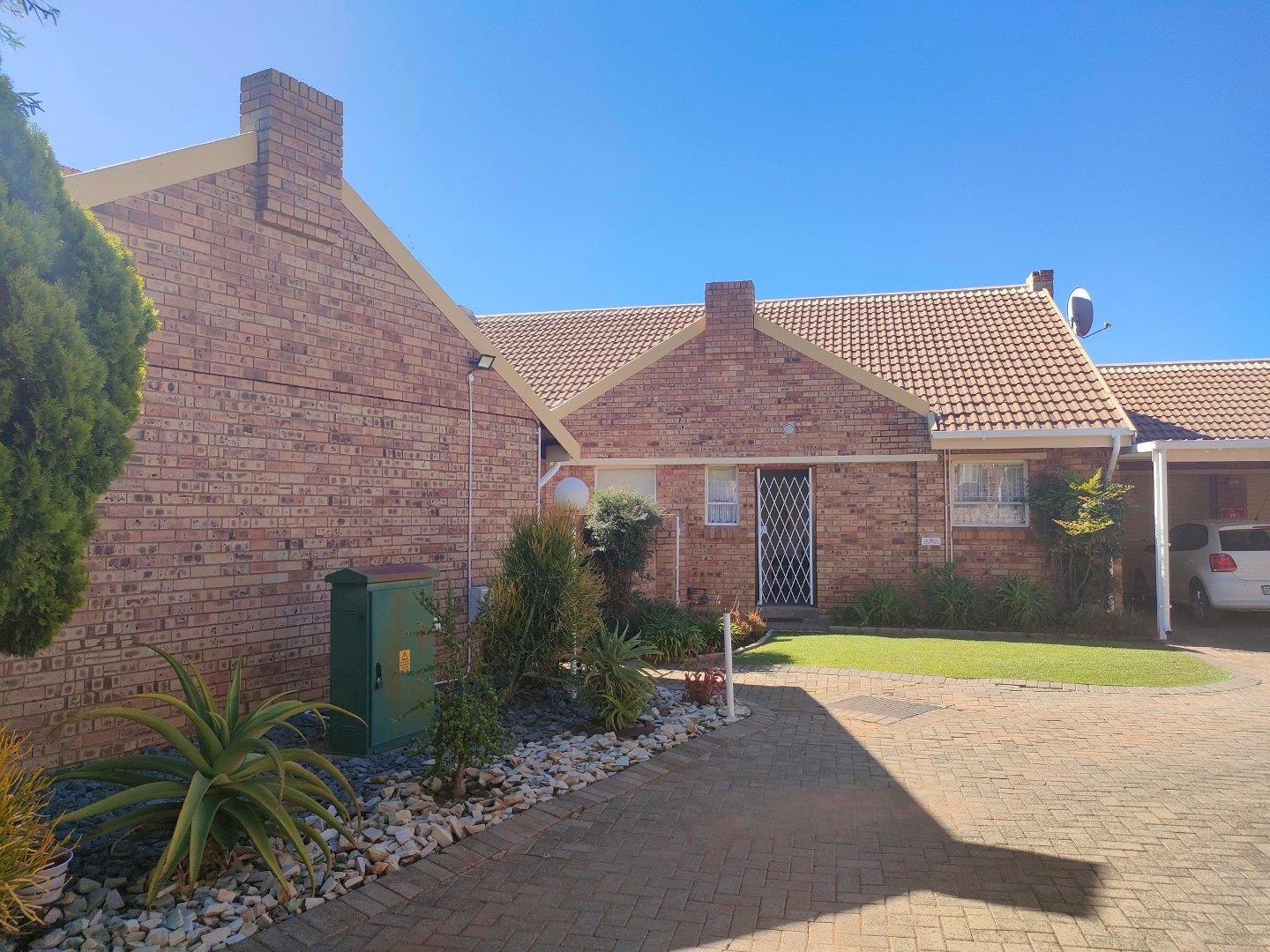 Langenhovenpark Property Property and houses for sale in