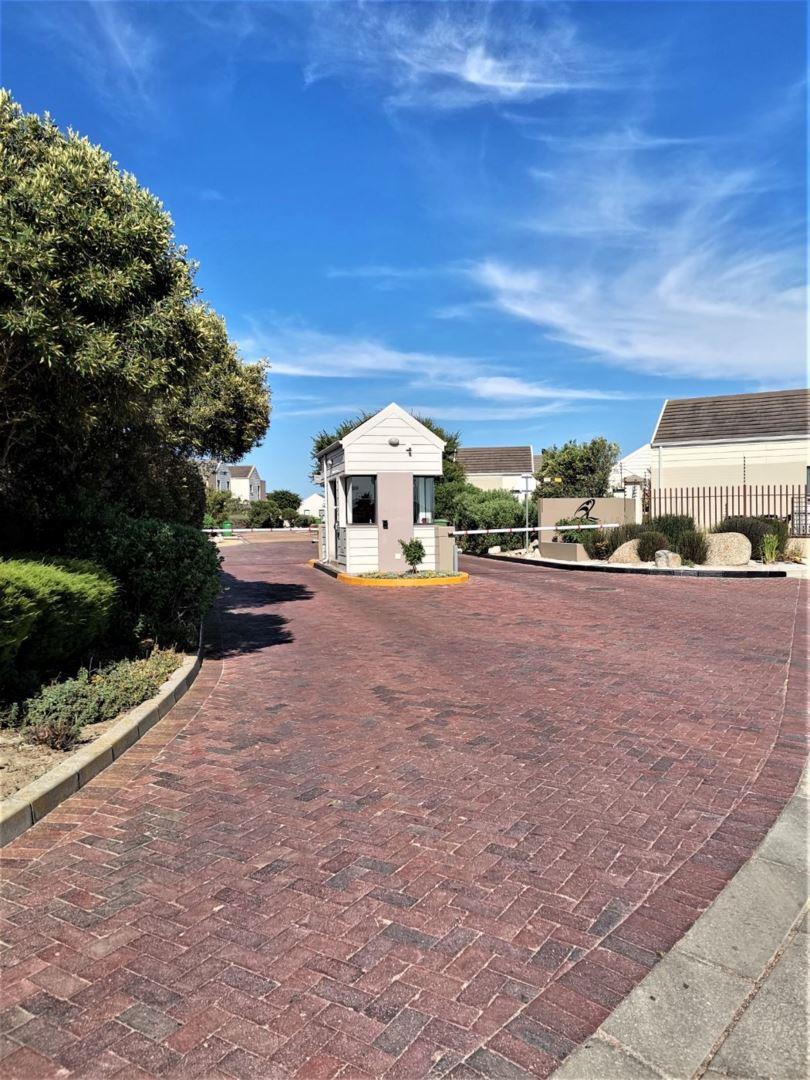 West Coast Property Houses to rent in West Coast