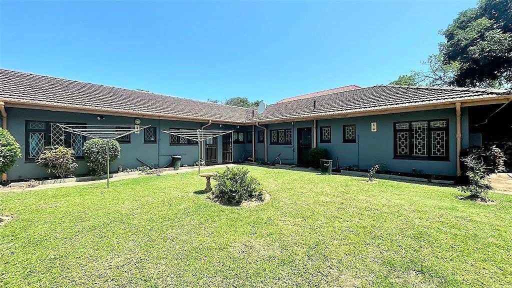 2 Bedroom Townhouse for sale in St Michaels On Sea Winston Court