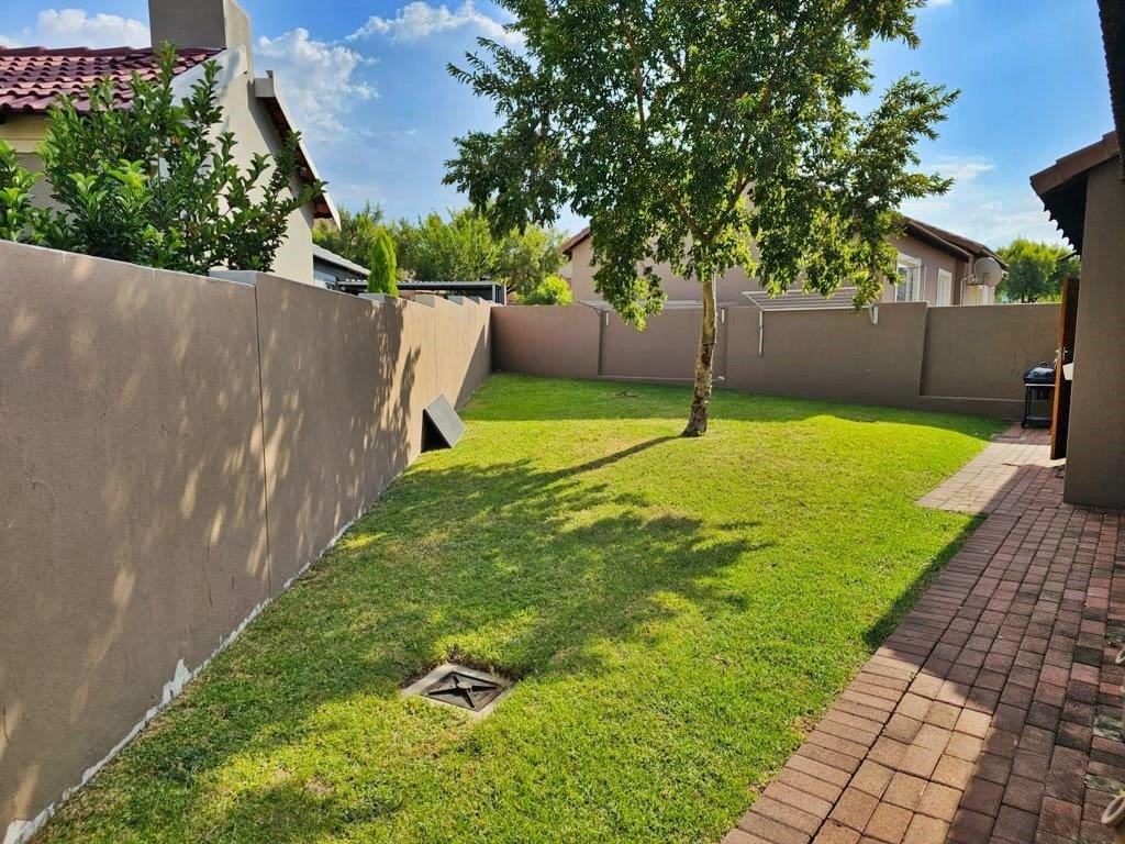 Thatchfield Estate Property Houses for sale in Thatchfield Estate