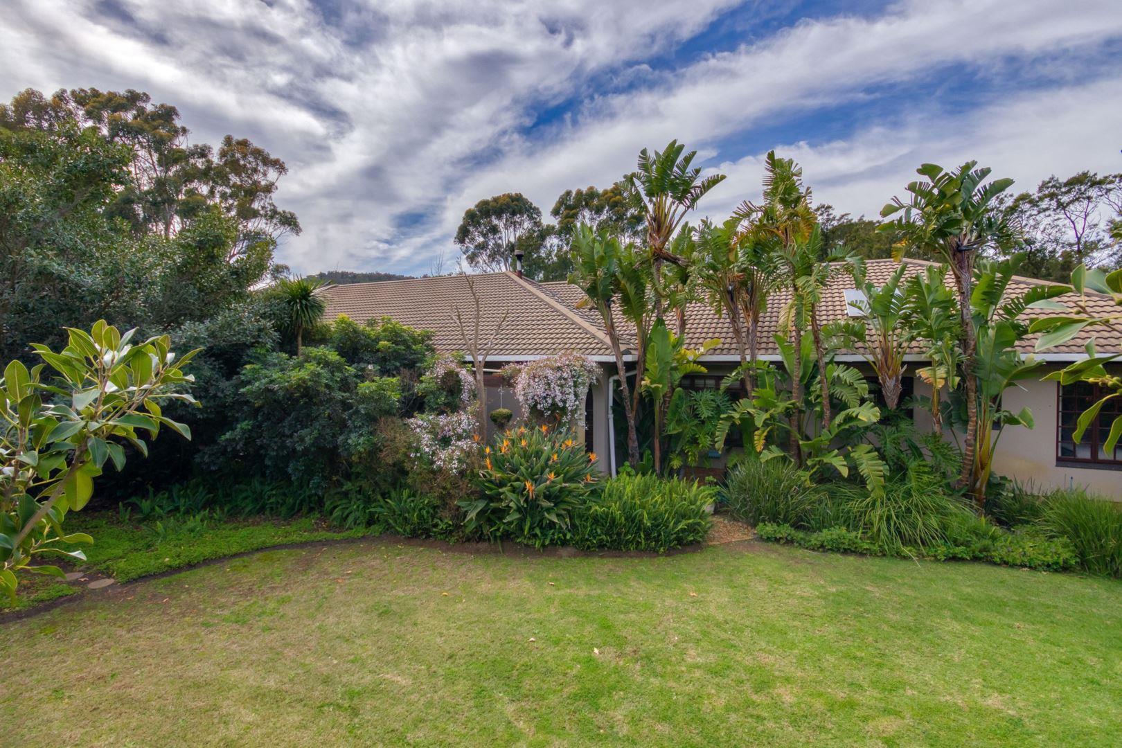 Farm for sale in Somerset West Central P24112426038