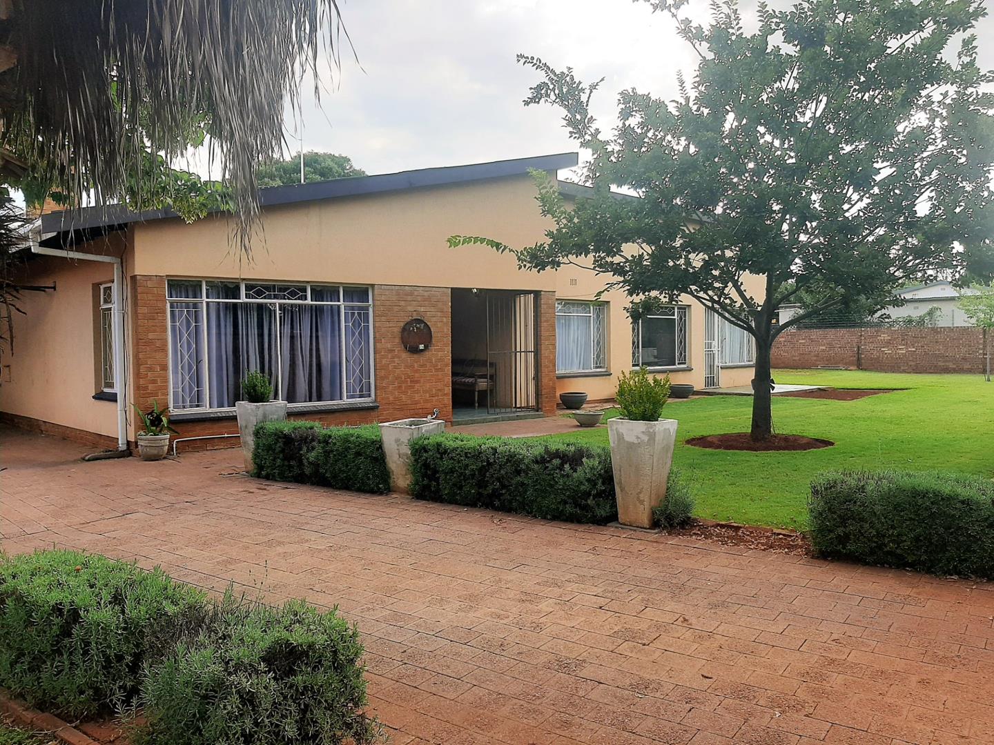 Middelburg Central Property Property and houses for sale in