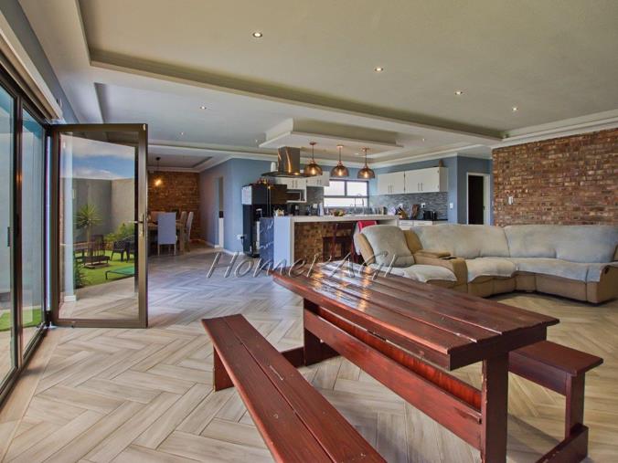 3 Bedroom House for Sale in Walvis Bay Central