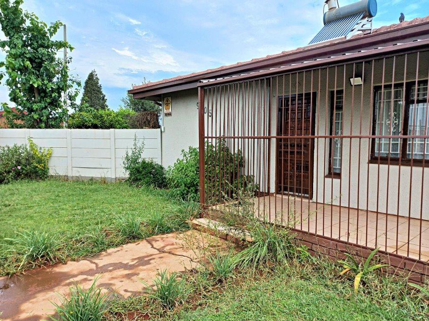 Lenasia Ext 10 Property Property and houses to rent in Lenasia Ext 10