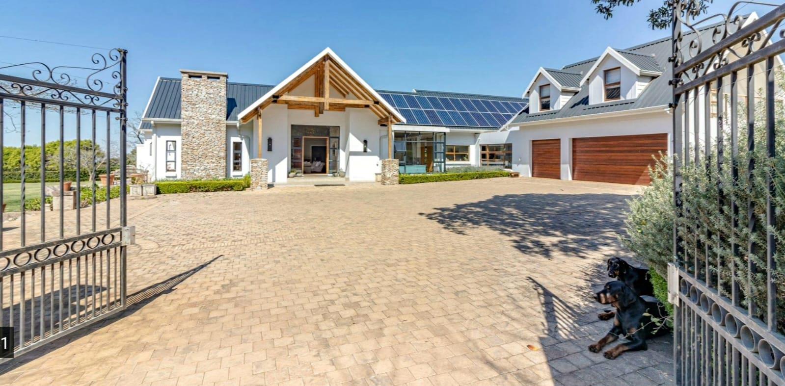 Property and houses for sale in Hillcrest Hillcrest Property