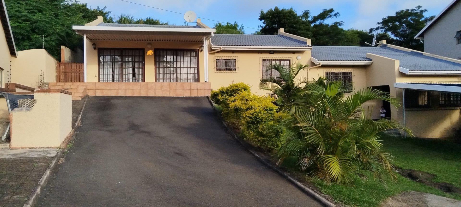 6 Bedroom House for sale in Marburg 27 Swallow Drive P24112438219