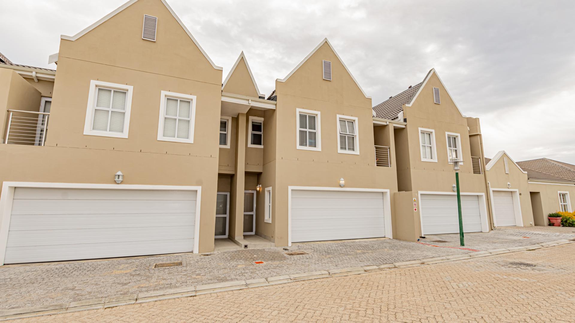 Paarl South Property Property and houses for sale in Paarl South