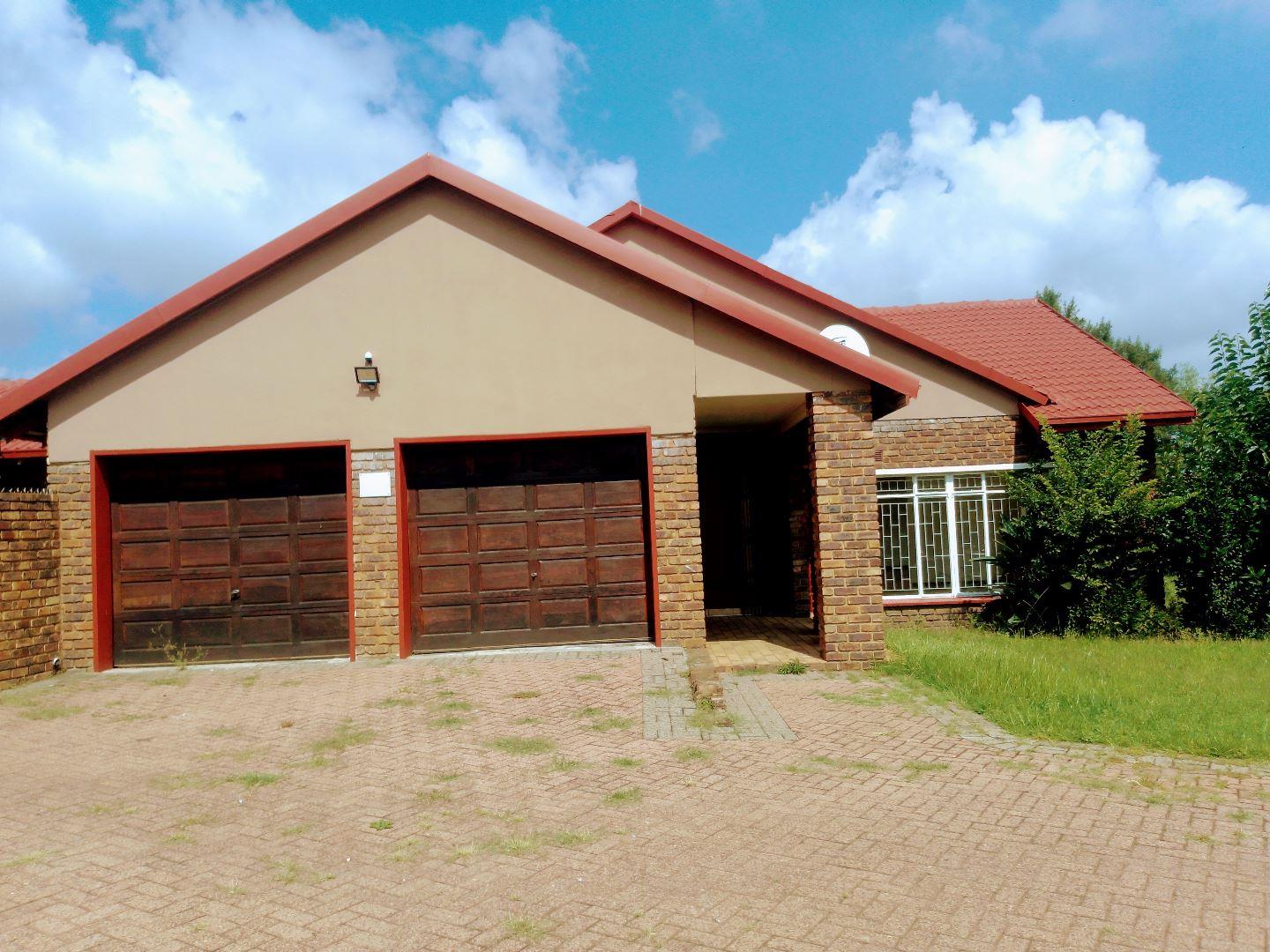 3 Bedroom House for sale in Reyno Ridge P24112443395