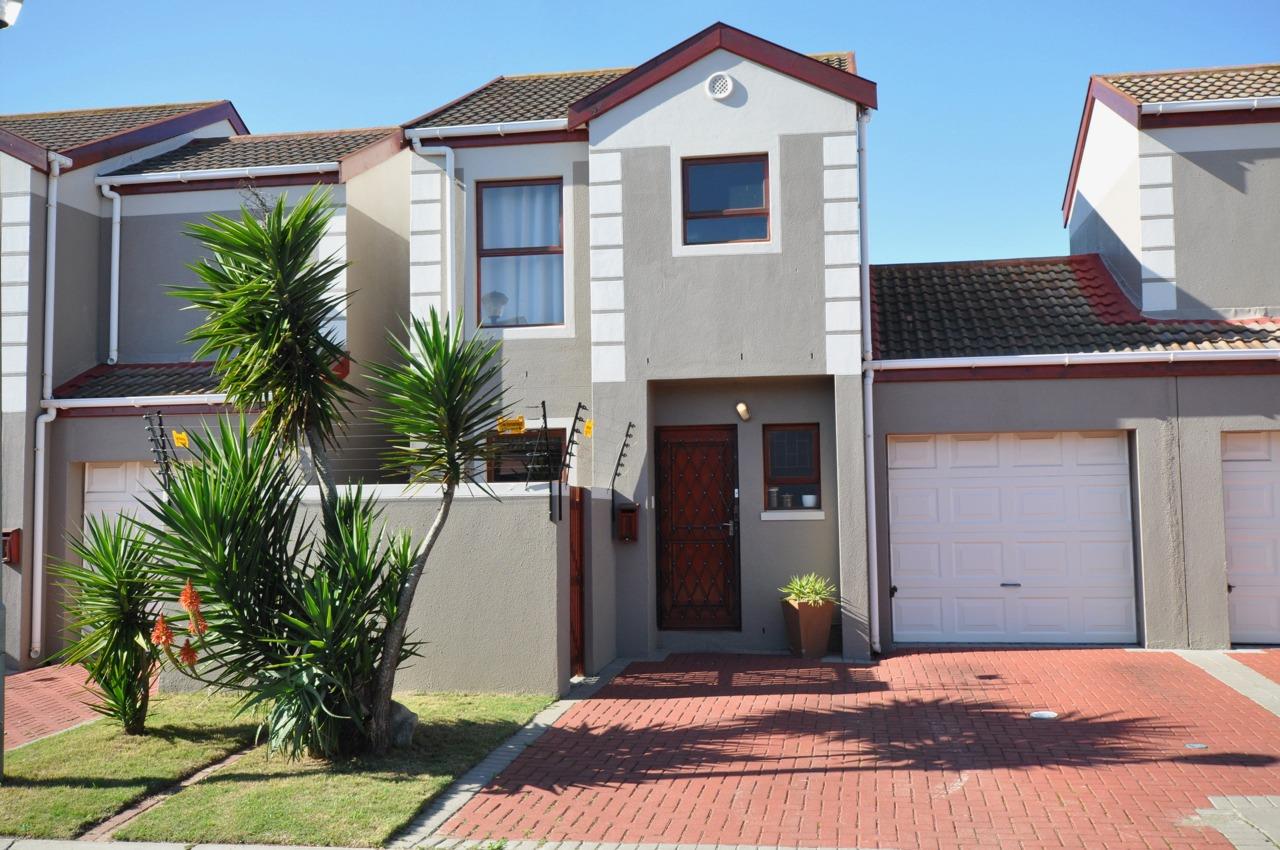 Parklands Property Property and houses for sale in Parklands